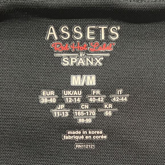 SPANX Assets Red Hot Label, Structured Legging, Moto Style Size Medium - Picture 7 of 7